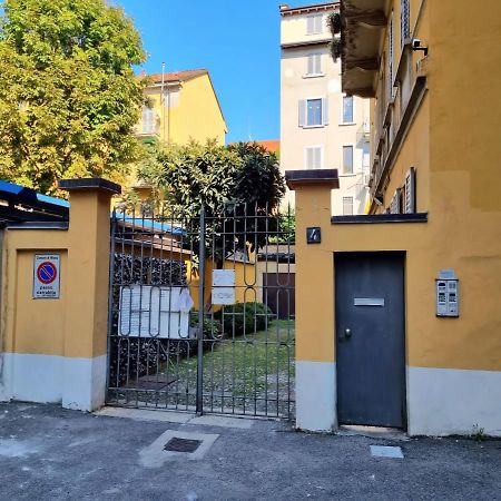 Relaxing Apartment In The Heart Of Milan Luaran gambar